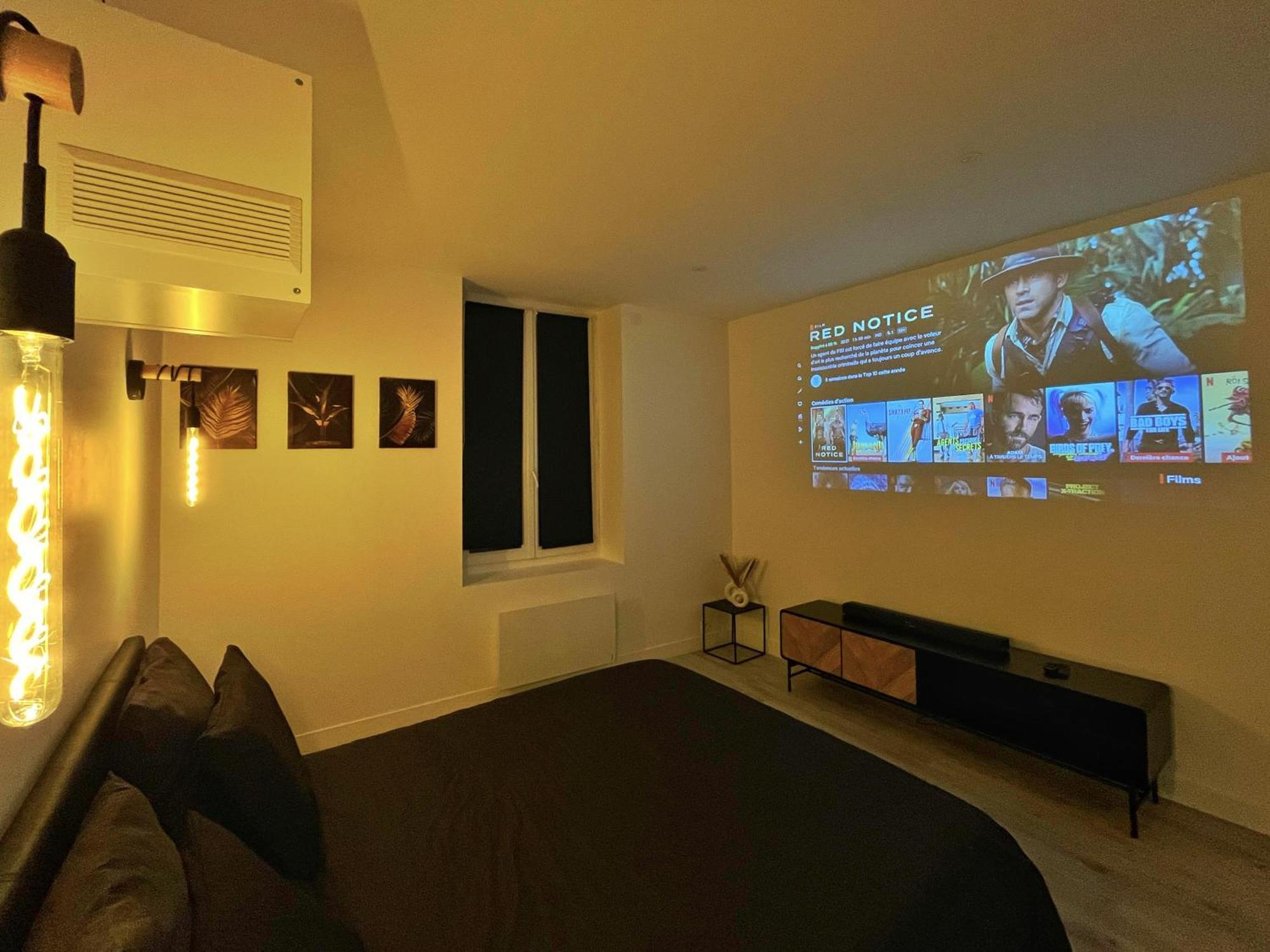 Cinema & Jacuzzi Aux Etoiles - Casabianca Suite Vila Velha Exterior foto